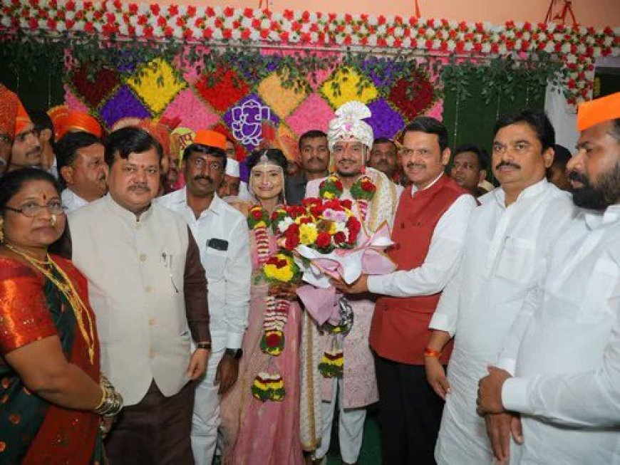 8 साल पुराना कौन सा वायदा निभाने 400 किमी दूर गए देवेंद्र फडणवीस..?
