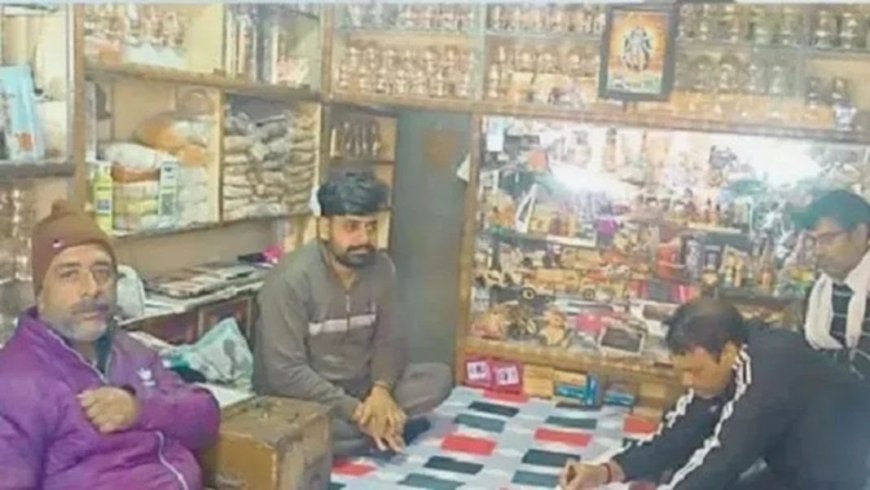 "हमारे पूर्वजों की रगों में सनातन" ..45 परिवारों के 150 सदस्यों ने इस्लाम छोड़ अपनाया सनातन धर्म..