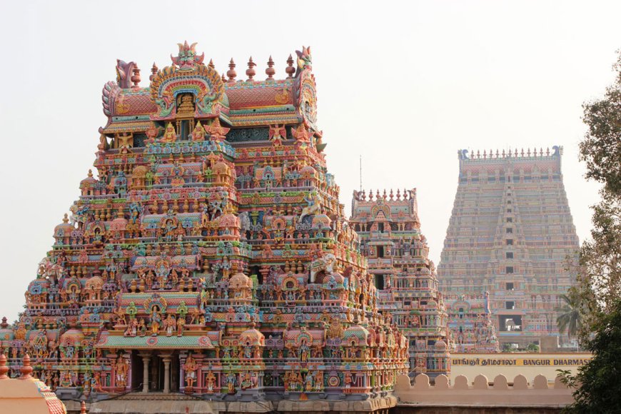 हिन्दू मंदिर -जो रहा है सामाजिक गतिविधियों का केंद्र बिंदु