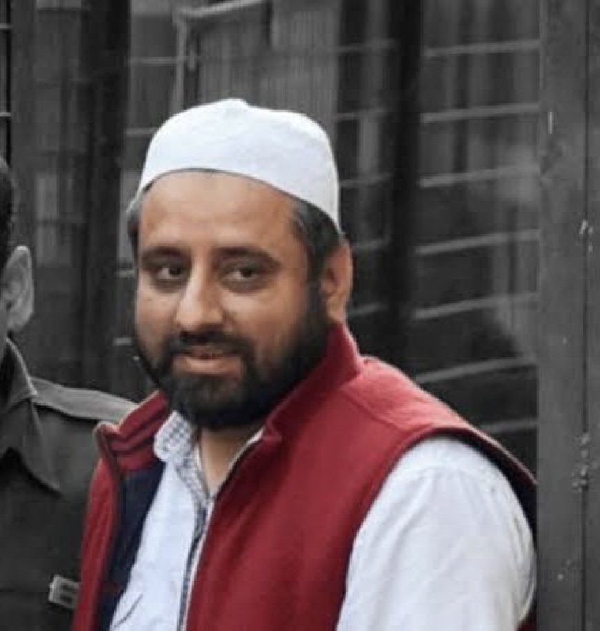 अमानतुल्लाह खान की गिरफ्तारी के लिए दर्जनों जगह रेड