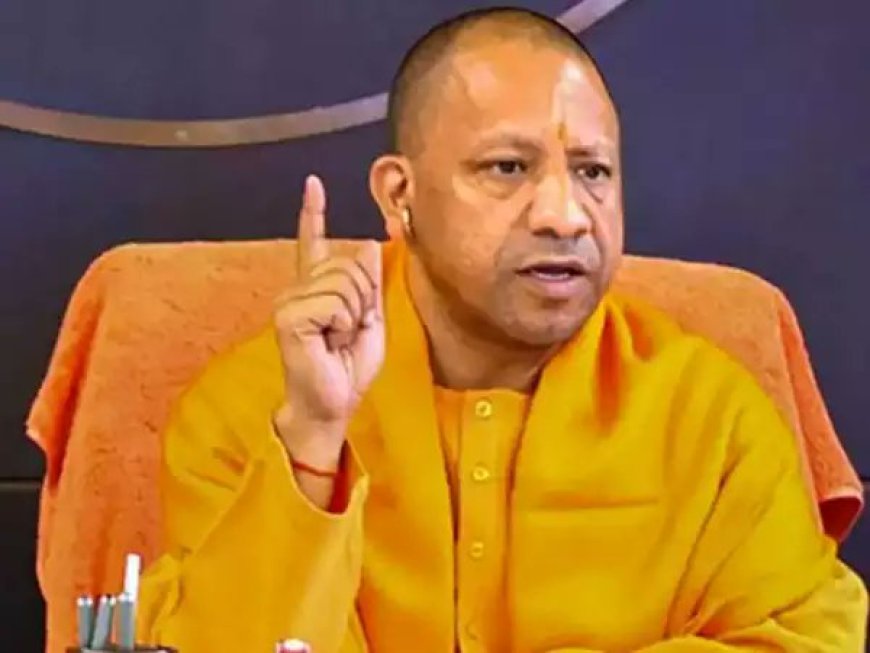 यूपी में वक्फ को जमीन देने वाले अधिकारियों पर गिरेजी गाज