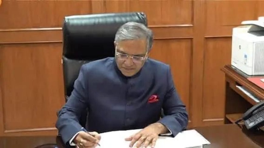 वोटर आईडी को आधार से लिंक करने की तैयारी तेज, चुनाव आयोग ने बुलाई बड़ी बैठक
