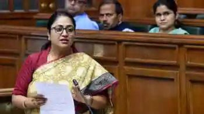 दिल्ली की सड़कों पर 2026 तक दौड़ेंगी 11000 बसें: सीएम रेखा गुप्ता ने किए बड़े ऐलान